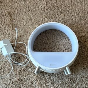 Dekala Arches Smart Sleep Alarm Clock with Wireless Charging